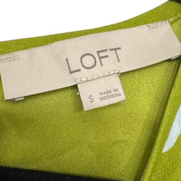 LOFT Green Floral Bell Sleeve Shift Dress Small Back Zip Tie Cuffs Womens - Picture 4 of 7